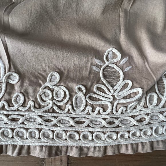 Jones New York Signature Skirt, Beige and Cream, Size 12, Excellent Condition! - Picture 13 of 13